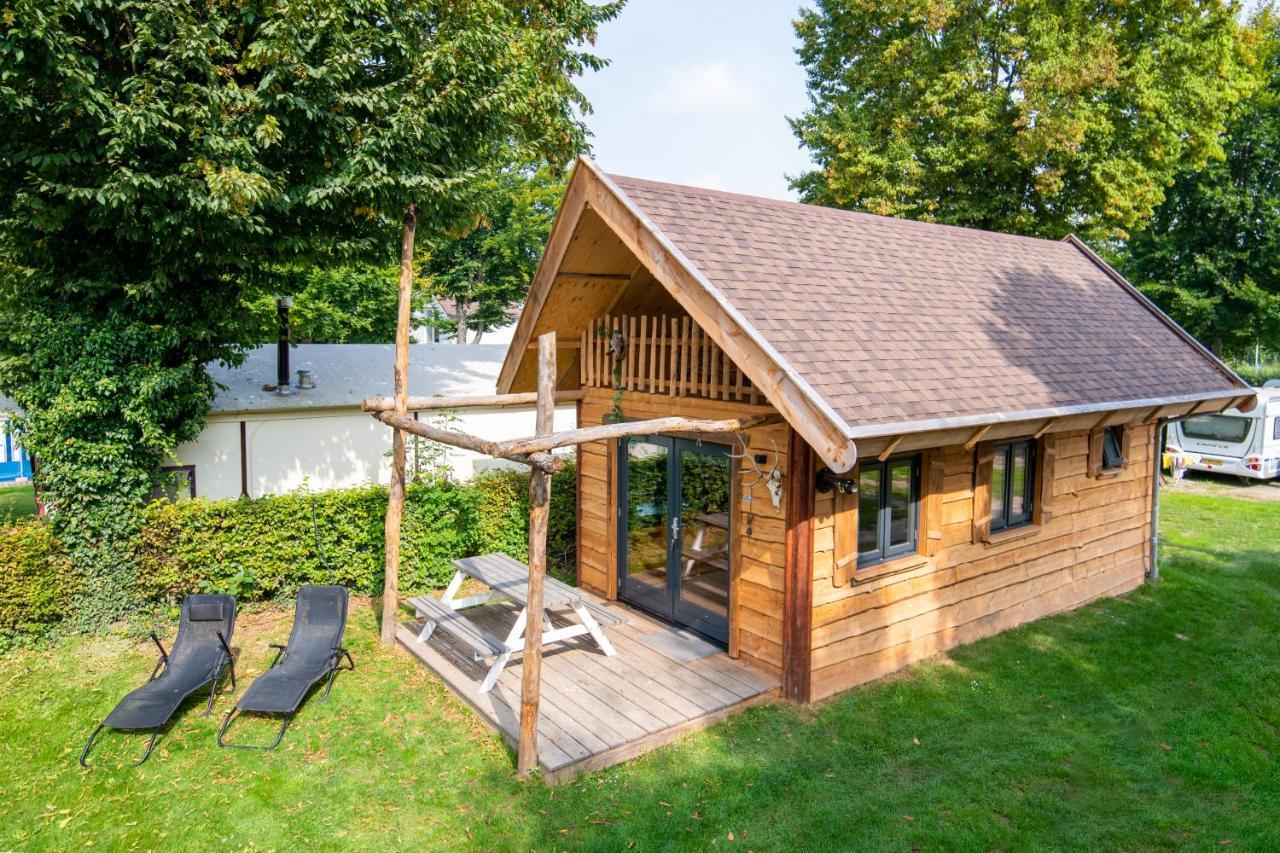 Vakantiepark Vinkenhof Schin op Geul Exterior photo